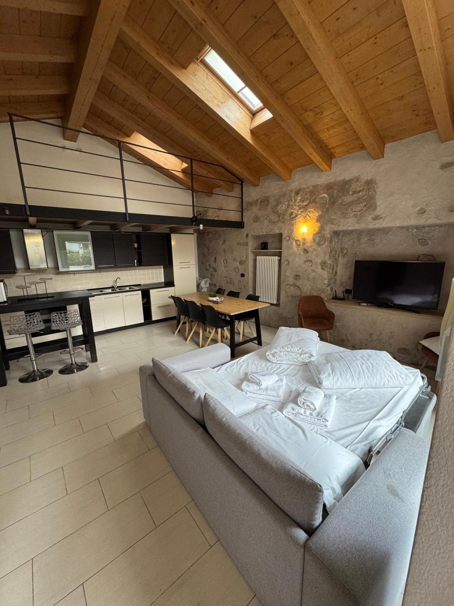 Winds Villa 阿科 外观 照片